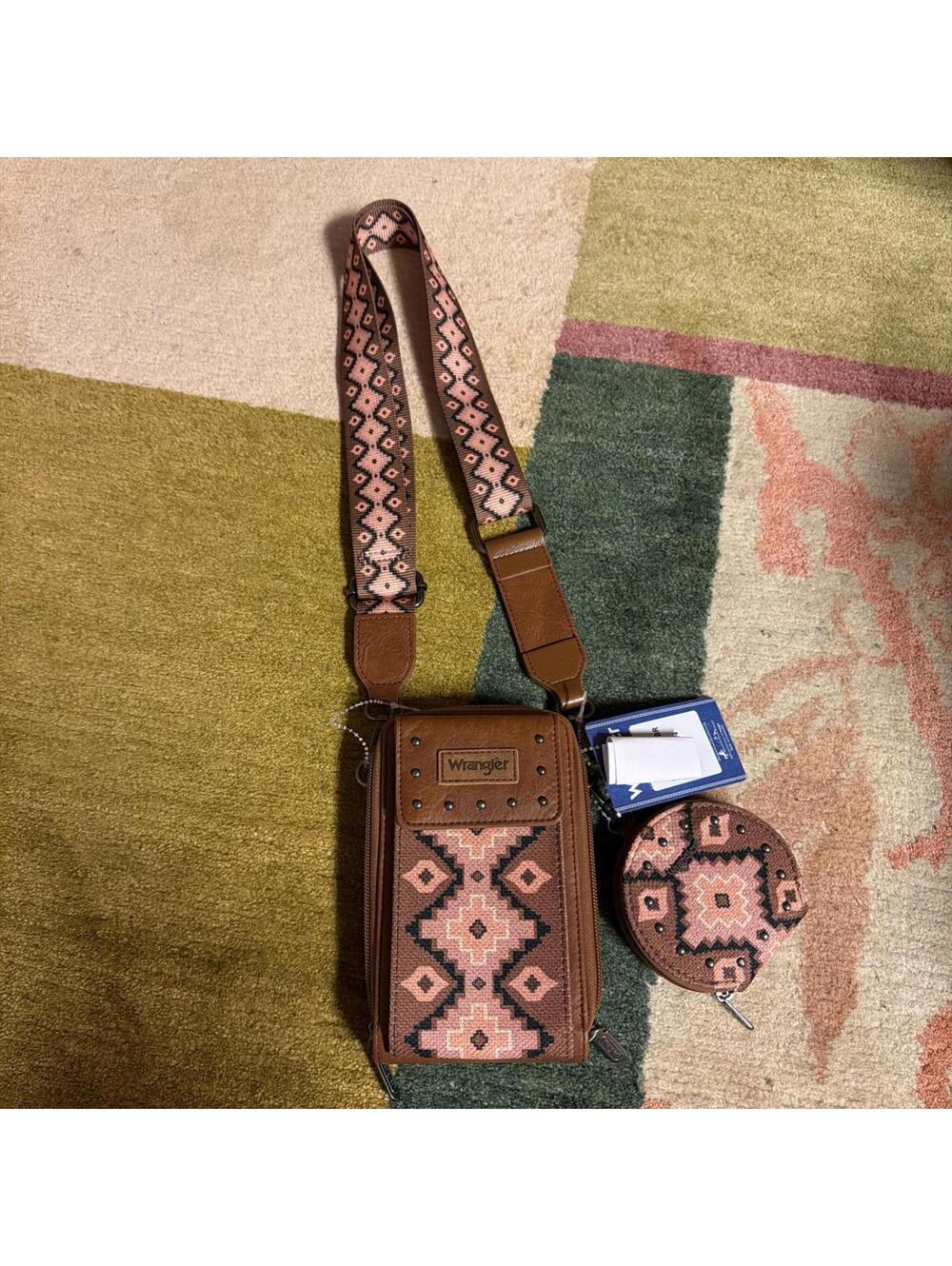 NEW Wrangler Aztec Print Crossbody Sling Bag Western Style with coin purse